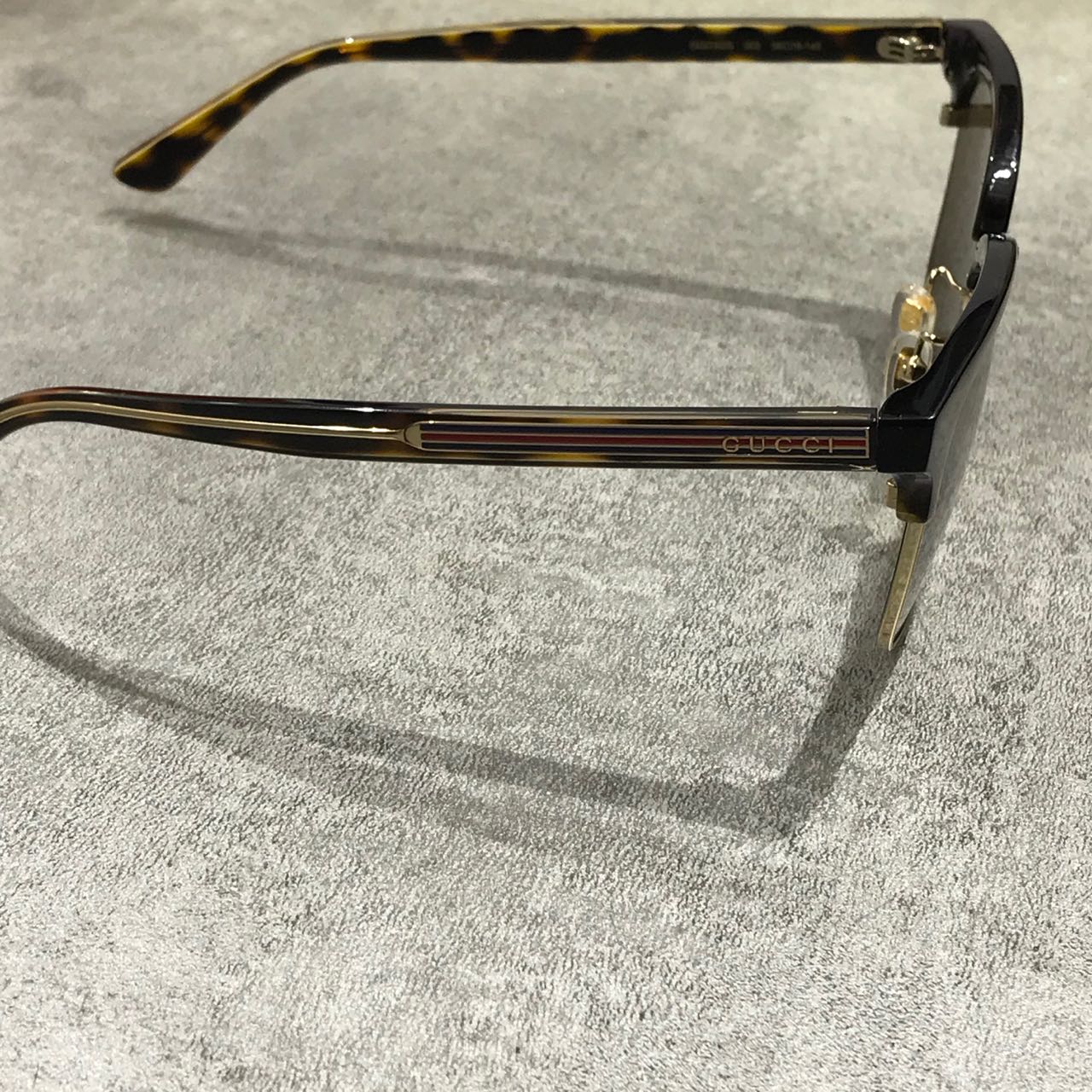 Lunettes Gucci NEUVES