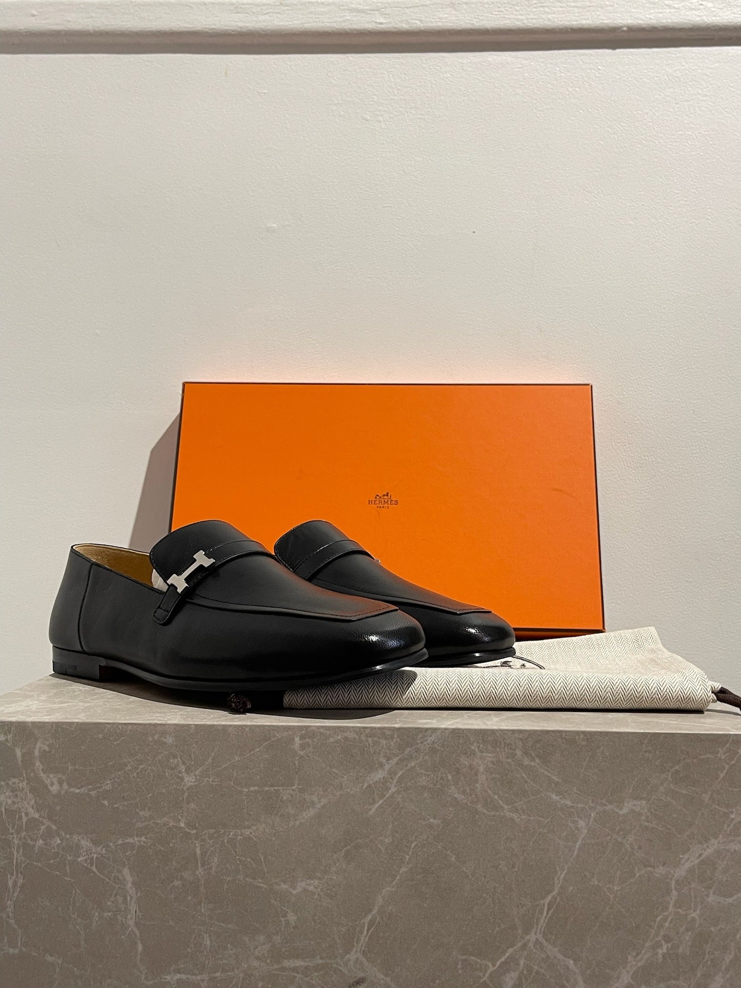 Mocassins Hermès noirs T.41