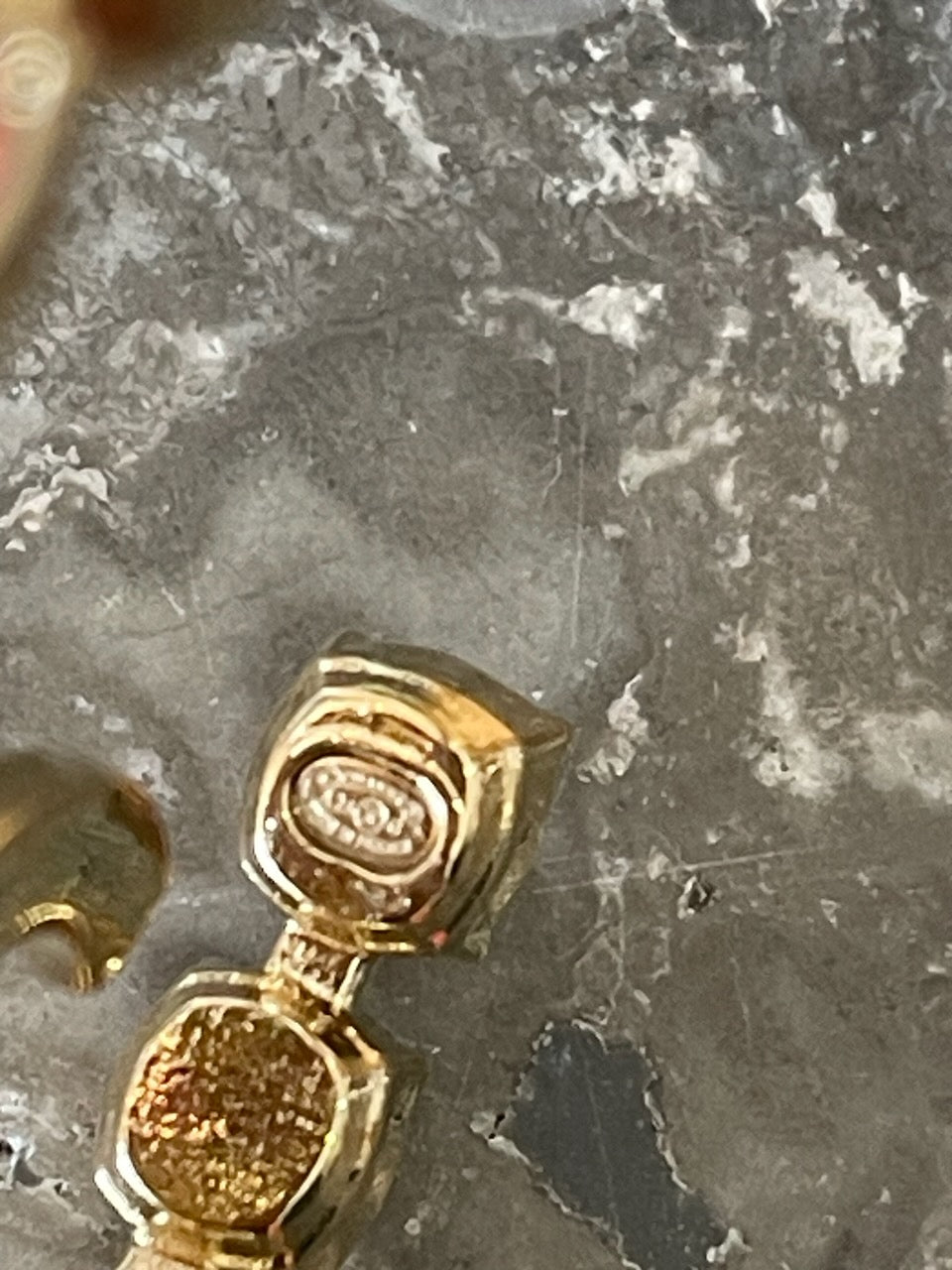 Boucles d'oreilles Chanel Creoles