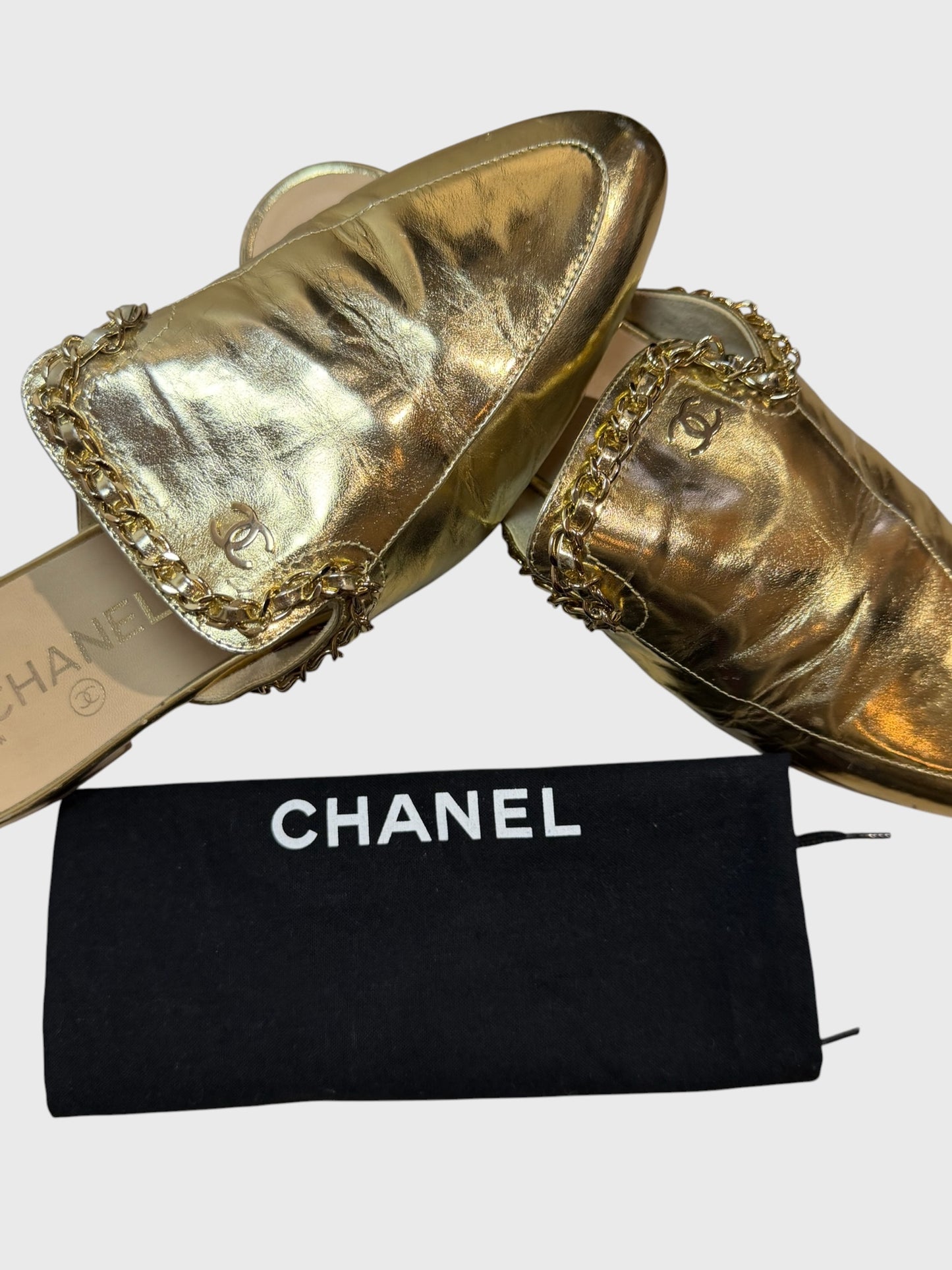 Mules Chanel T.37,5