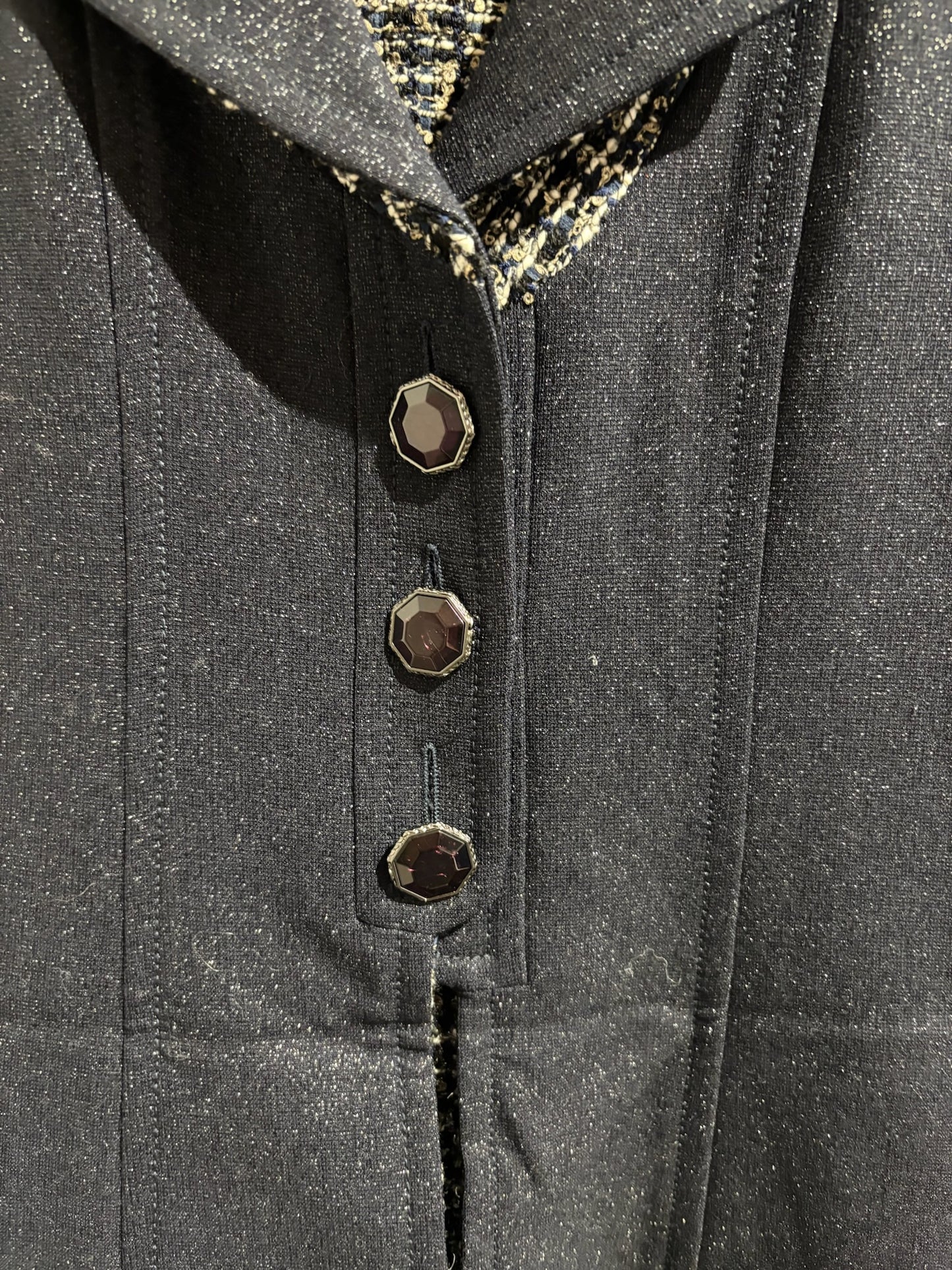 Veste Chanel bleu marine T.42