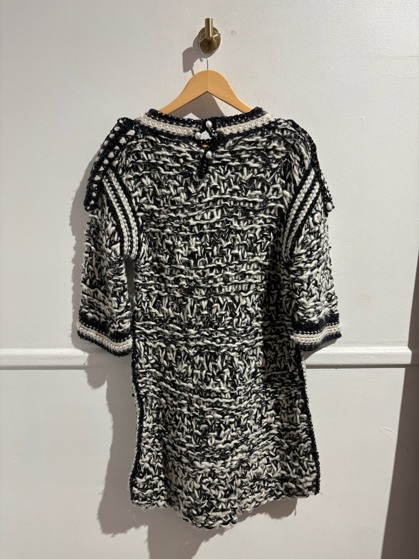 Robe Chanel noire et blanche T.M