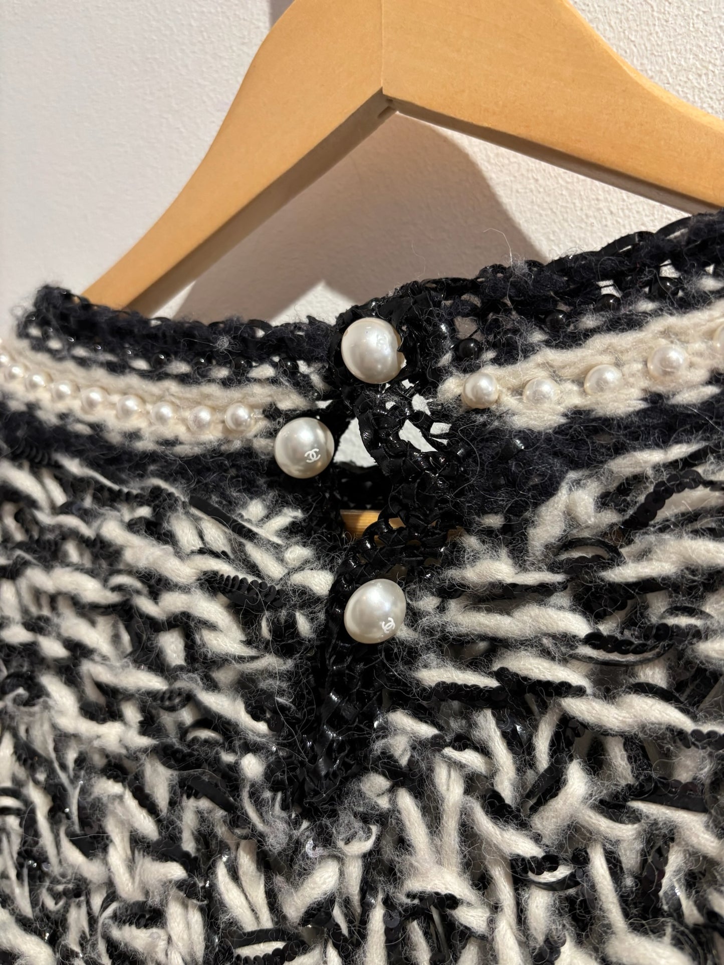 Robe Chanel noire et blanche T.M