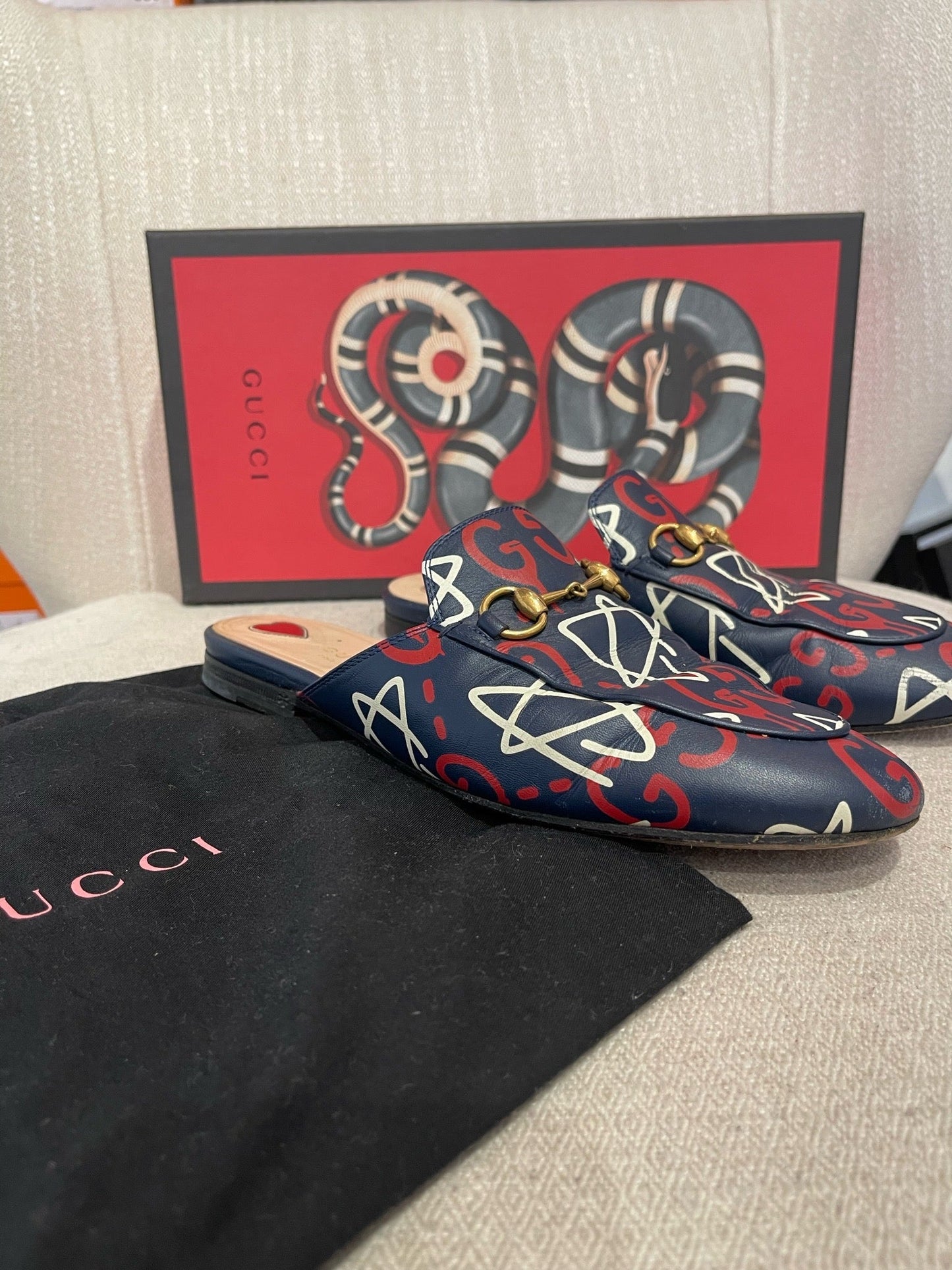 Mules Gucci Princetown Graffiti T.36