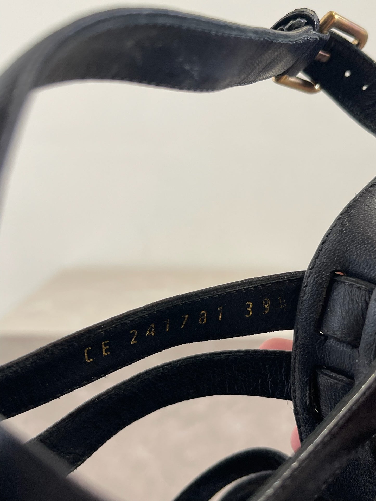 Sandales Yves Saint Laurent noires T 39.5