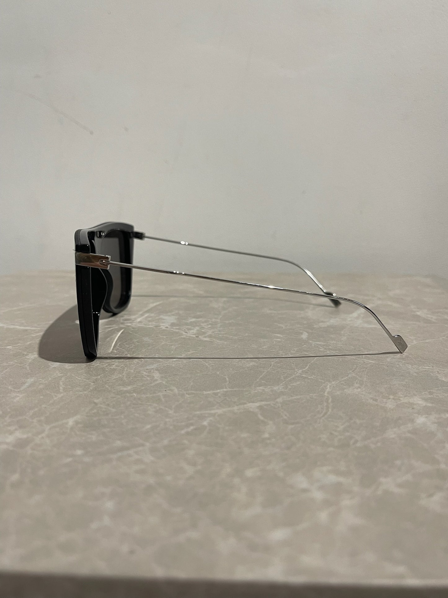 Lunettes de soleil Saint Laurent noires