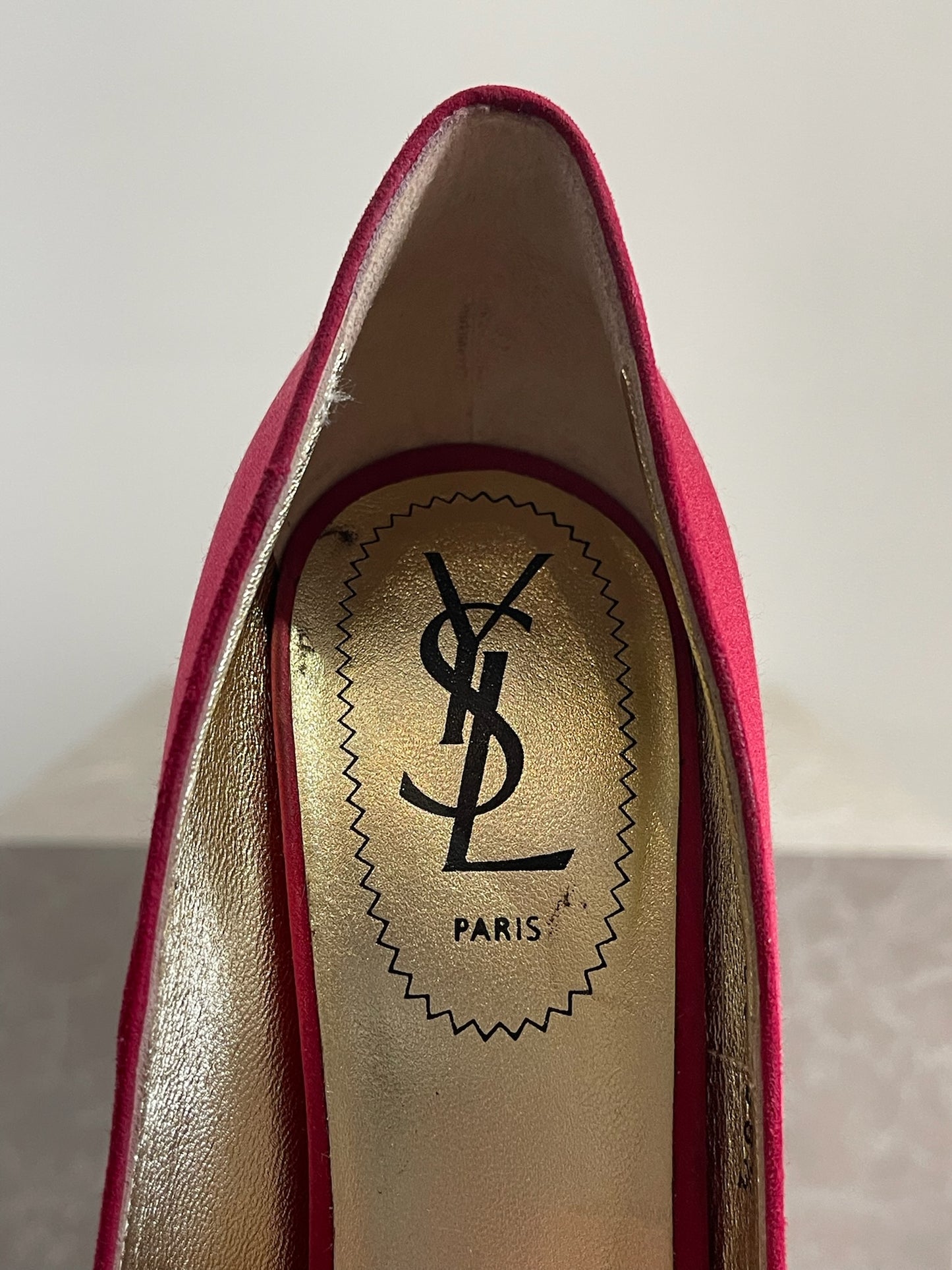 Escarpins Yves Saint Laurent rouge T 38.5