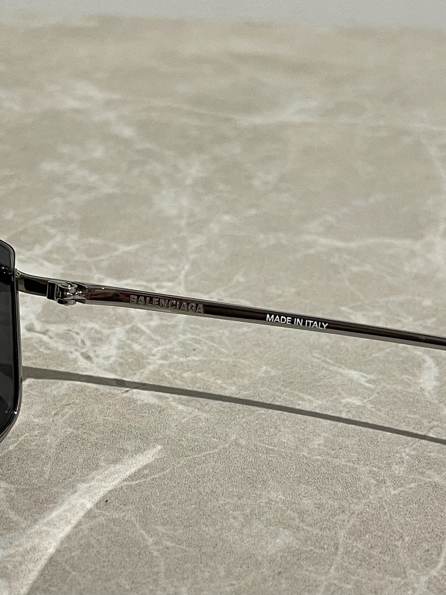 Lunettes de soleil Balenciaga argent