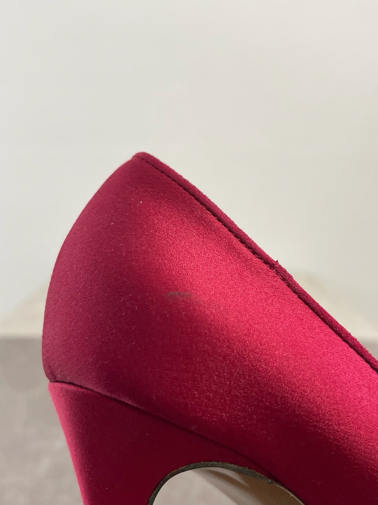 Escarpins Yves Saint Laurent rouge T 38.5