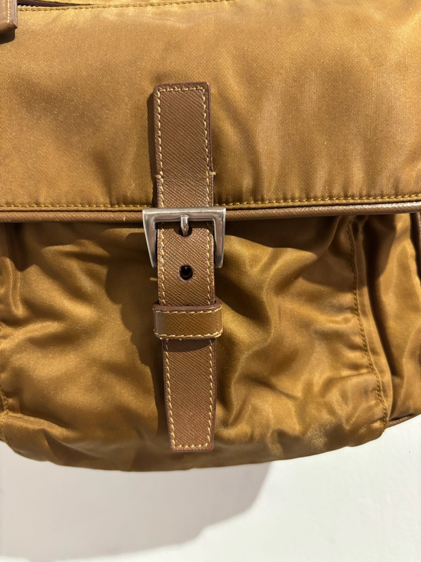 Sac Prada nylon ocre
