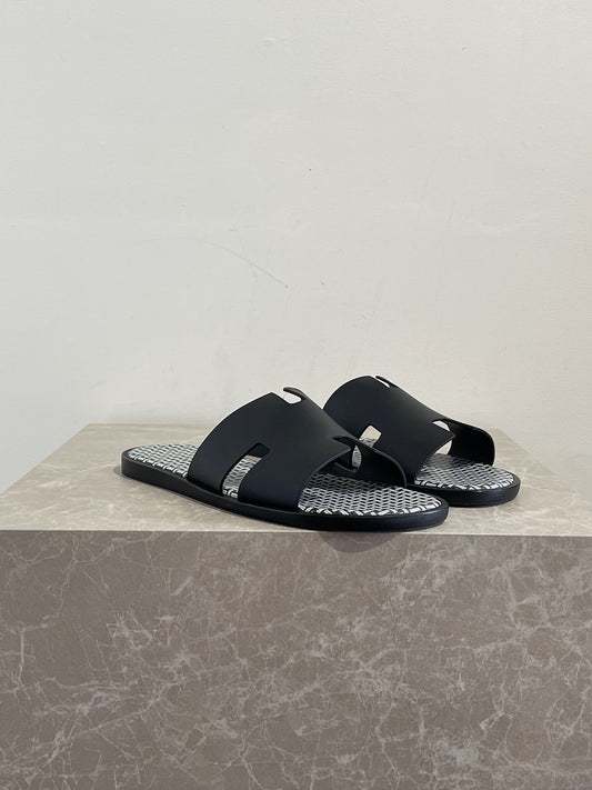 Mules Hermès Izmir noires T.42 NEUVES