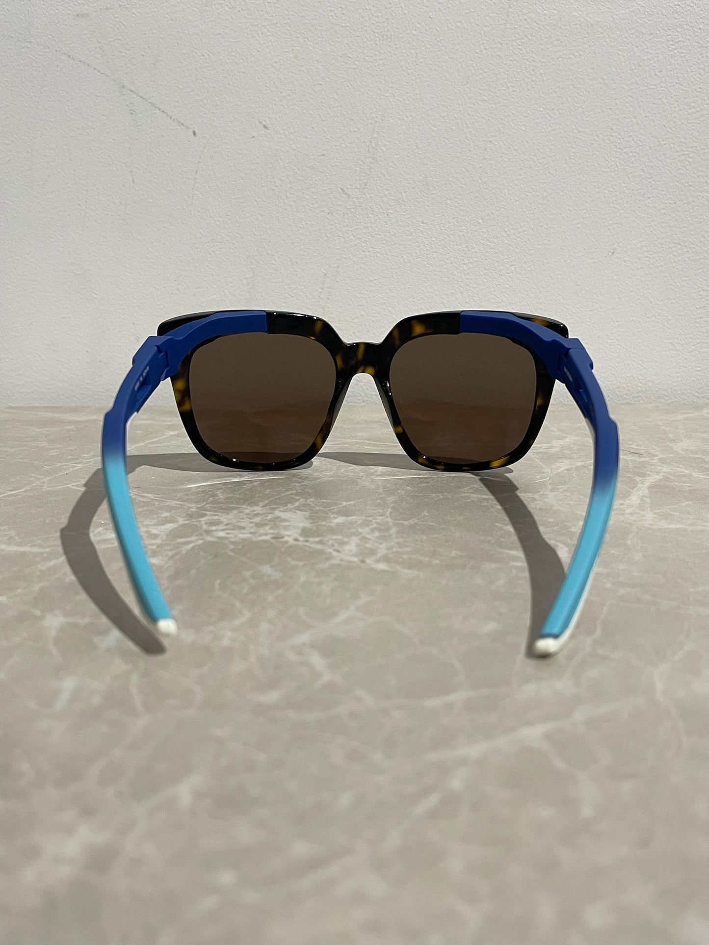 Lunettes de soleil Balenciaga TripleS