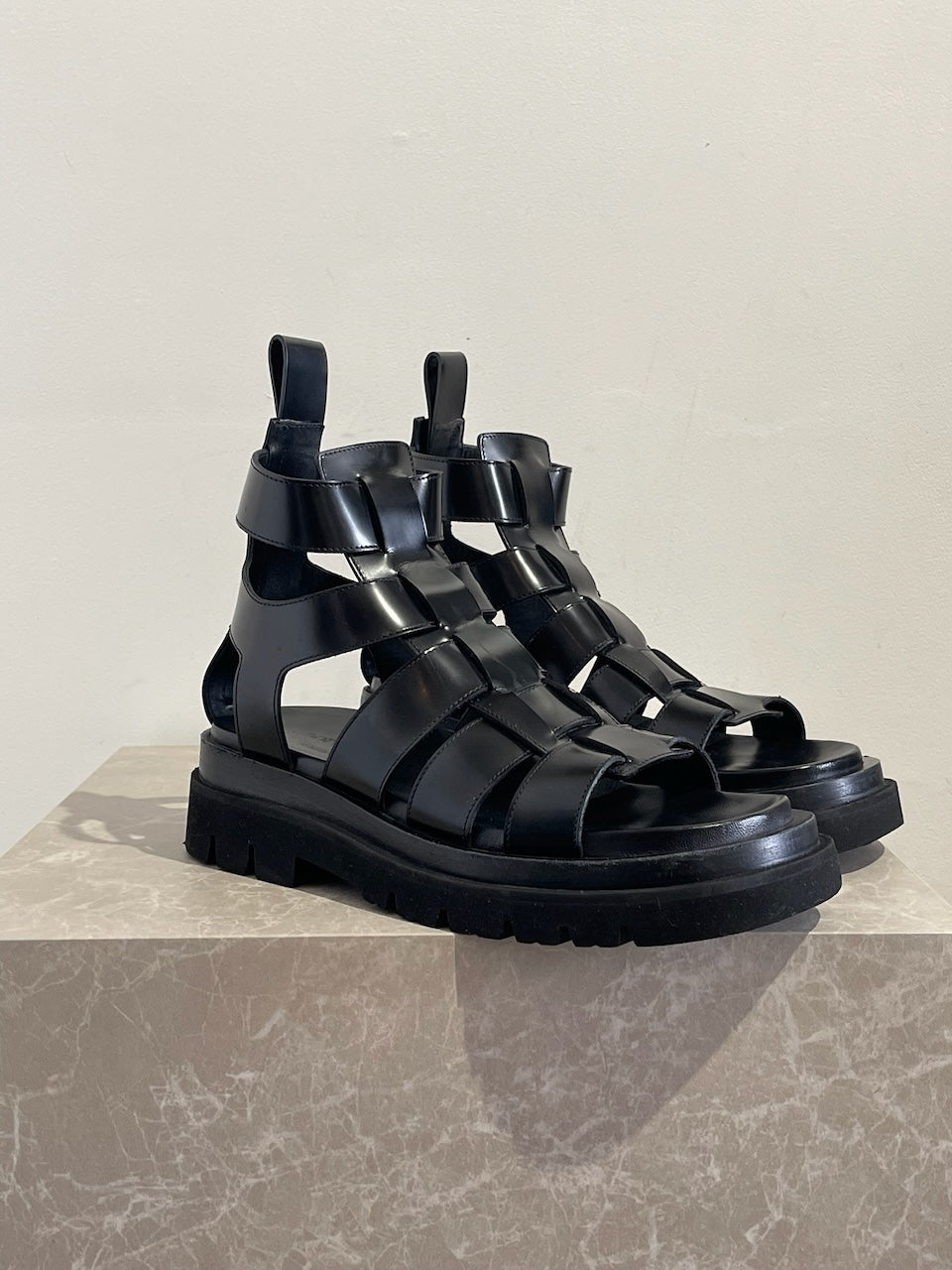 Sandales Bottega Veneta noires T.40