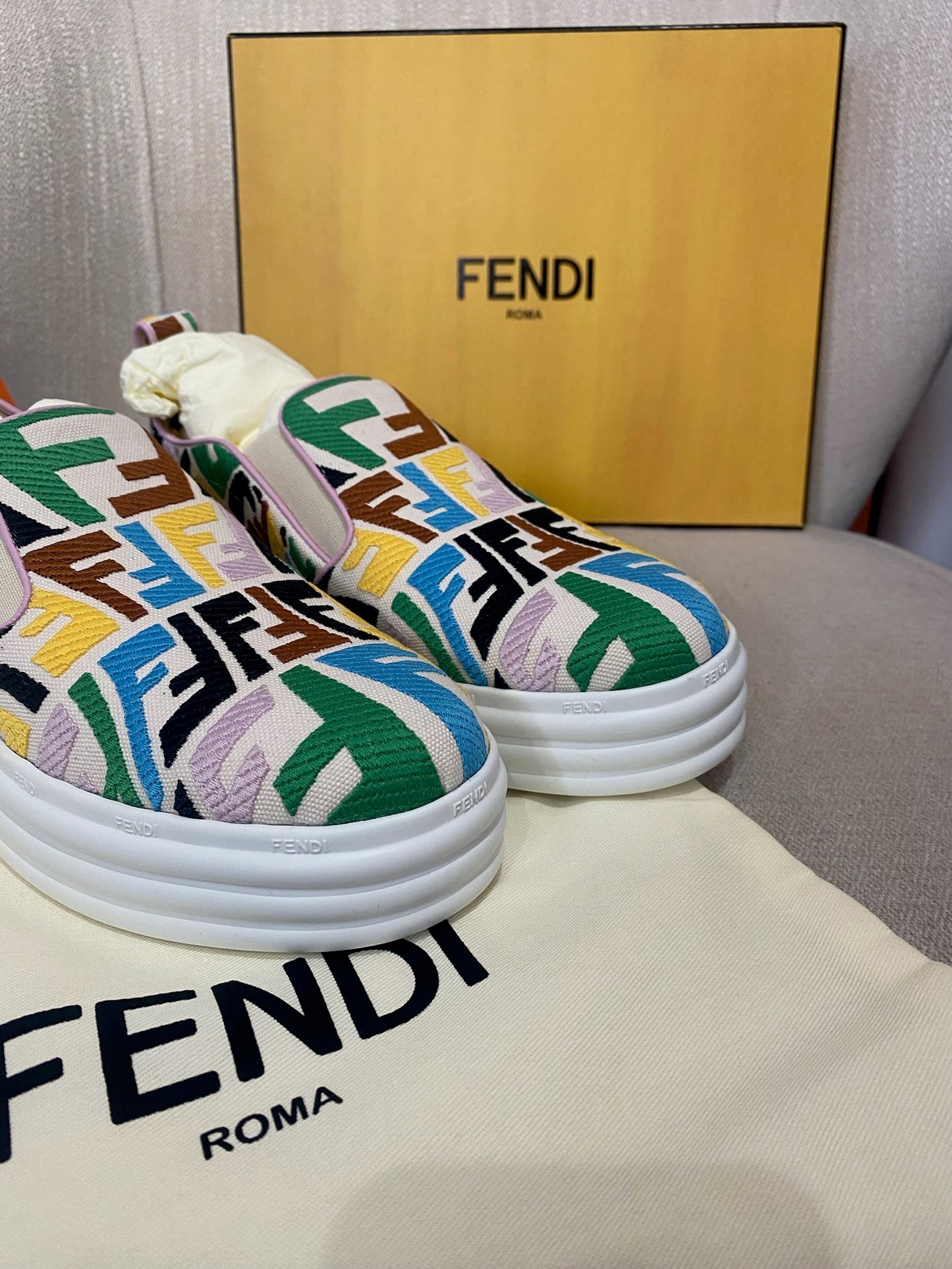 Baskets Fendi T.39 Neuves