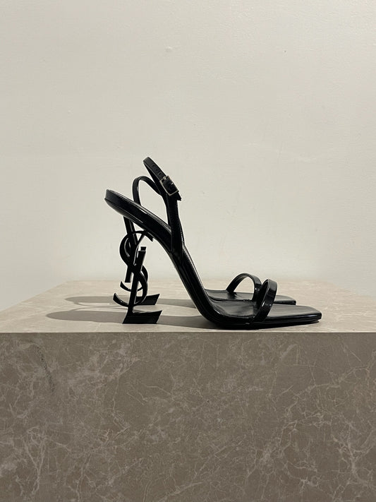 Sandales Saint Laurent Opyum T.36,5