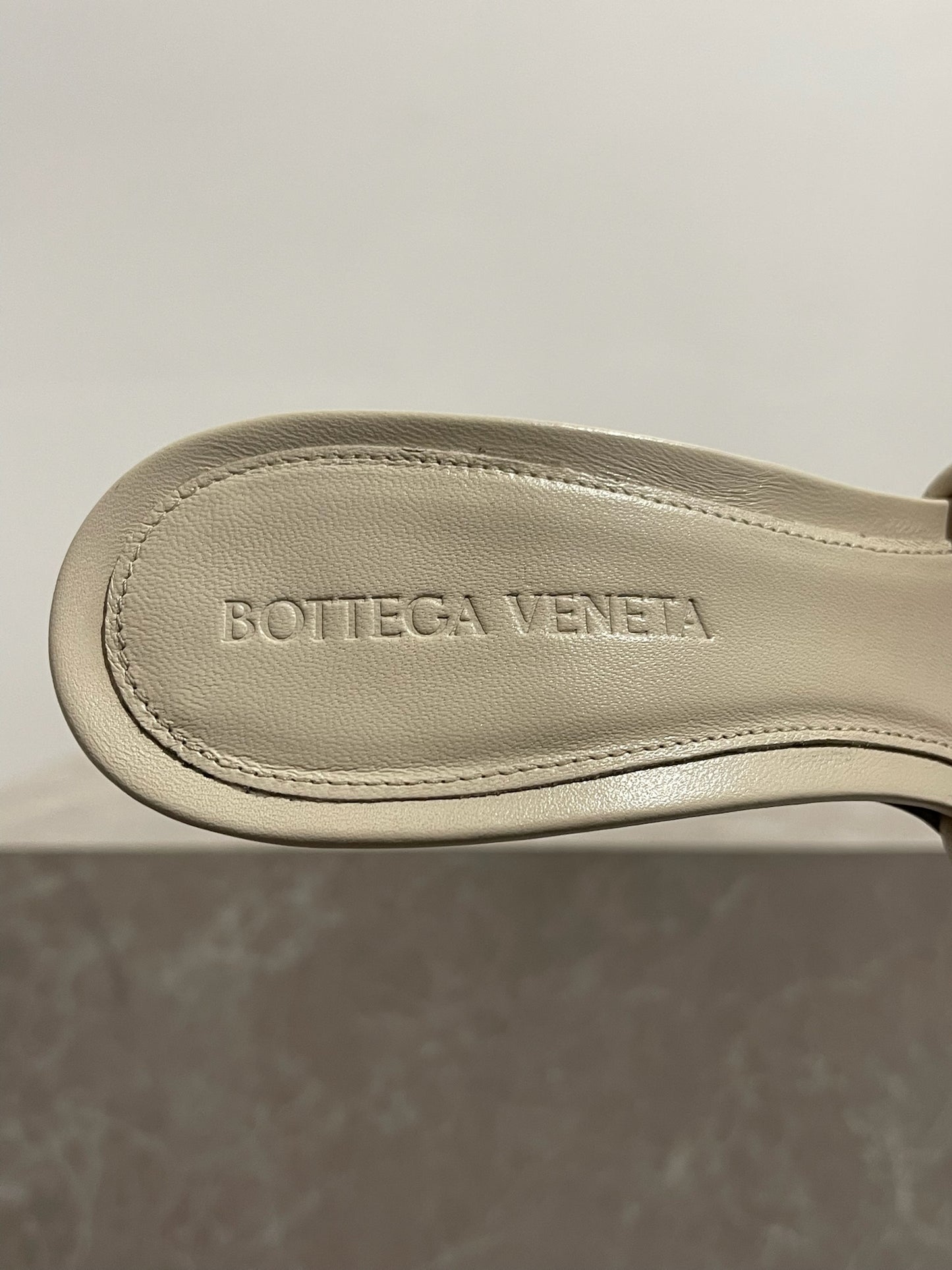 Mules Bottega Veneta Padded T.37