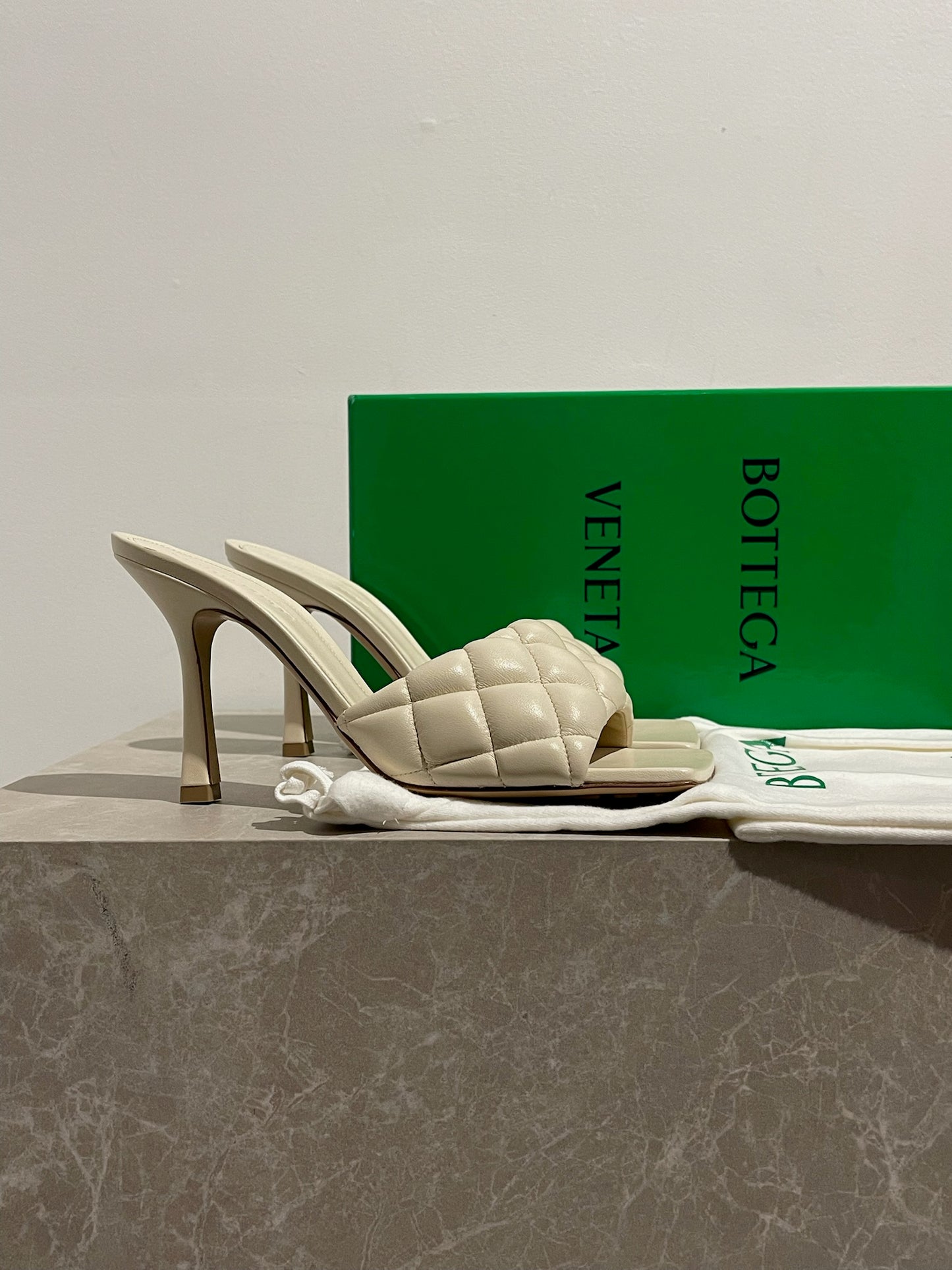 Mules Bottega Veneta Padded T.37