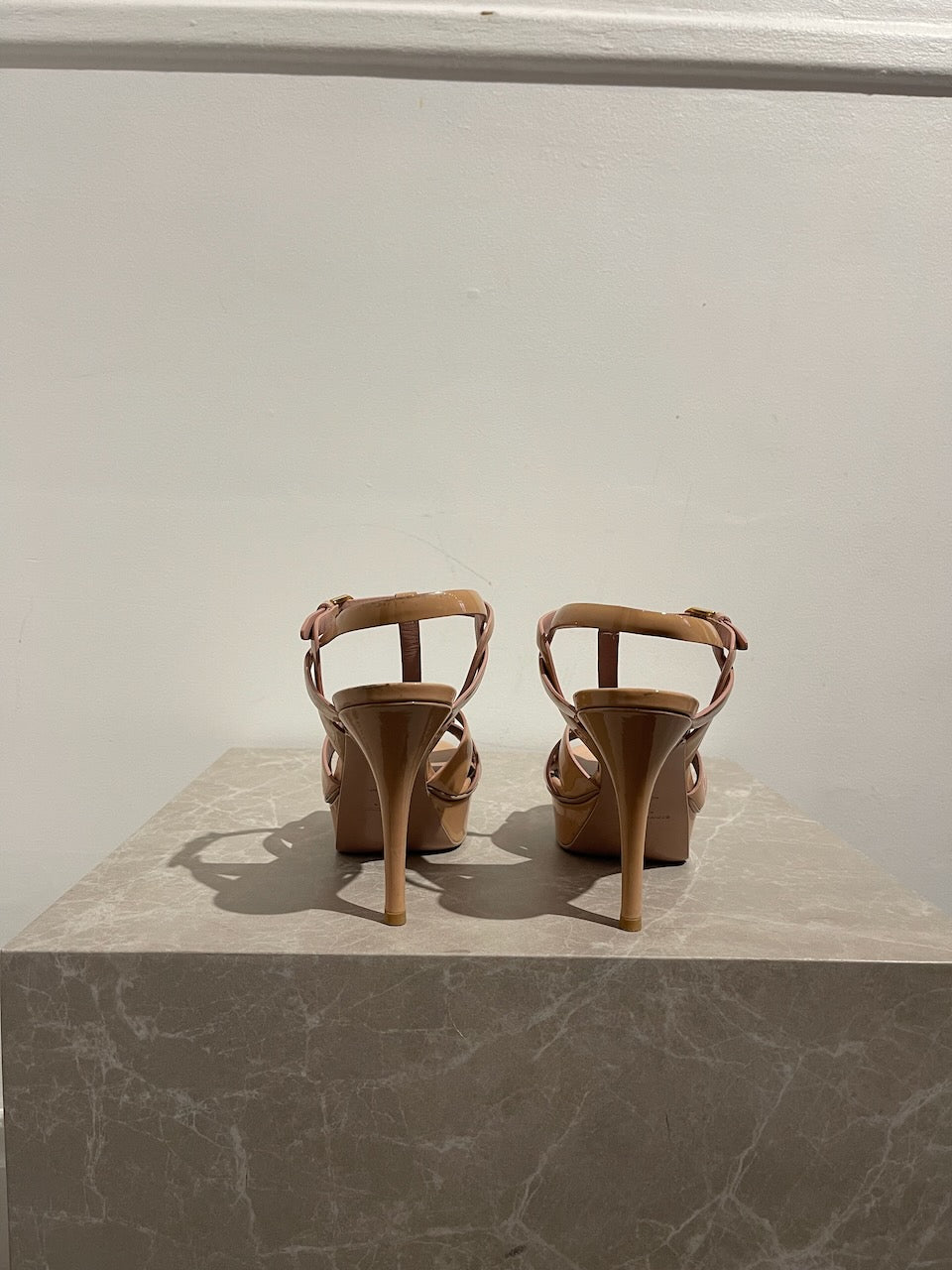 Sandales Saint Laurent Tribute T.37