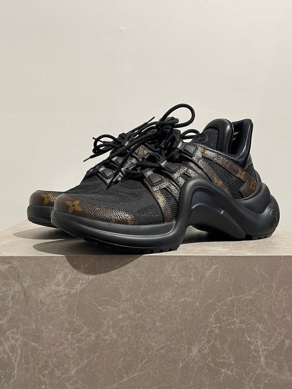 Baskets Louis Vuitton Archlight T.40