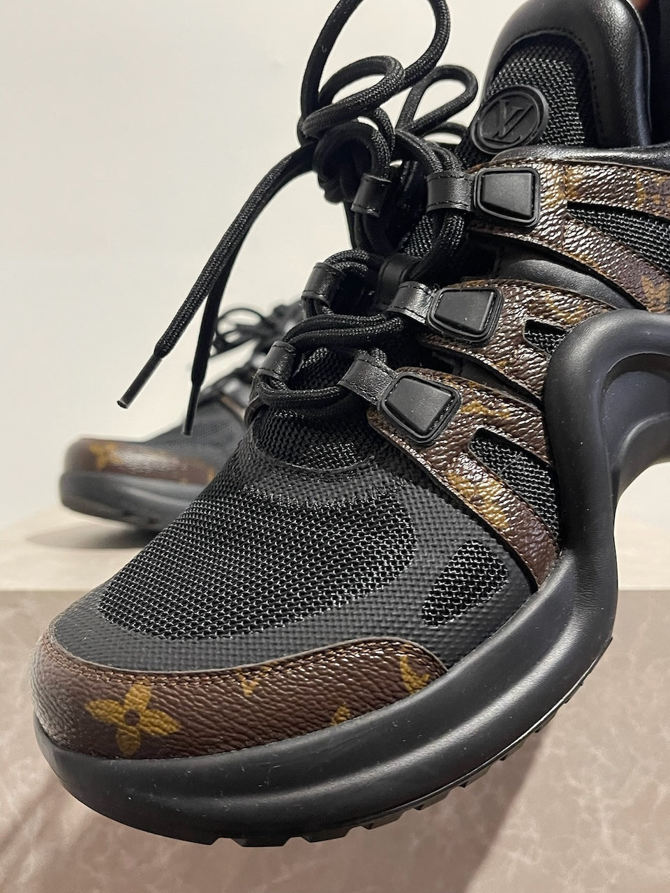 Baskets Louis Vuitton Archlight T.40