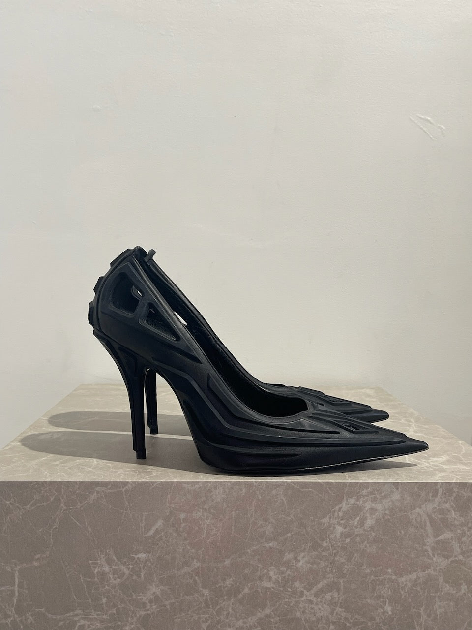 Escarpins Balenciaga noirs T.39