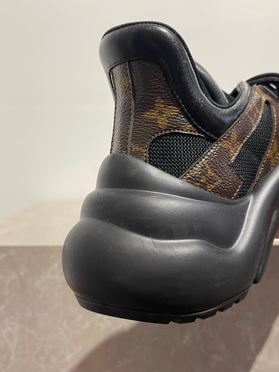 Baskets Louis Vuitton Archlight T.40