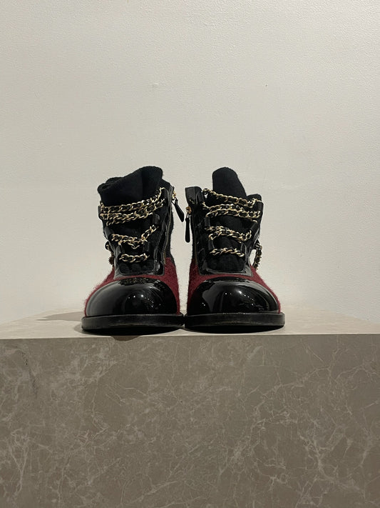 Bottines Chanel noires T.37