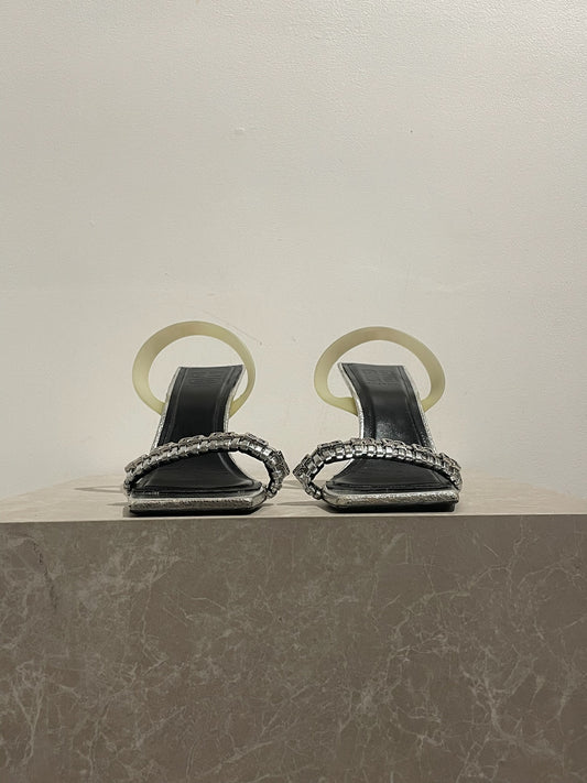 Sandales Givenchy argents T.38