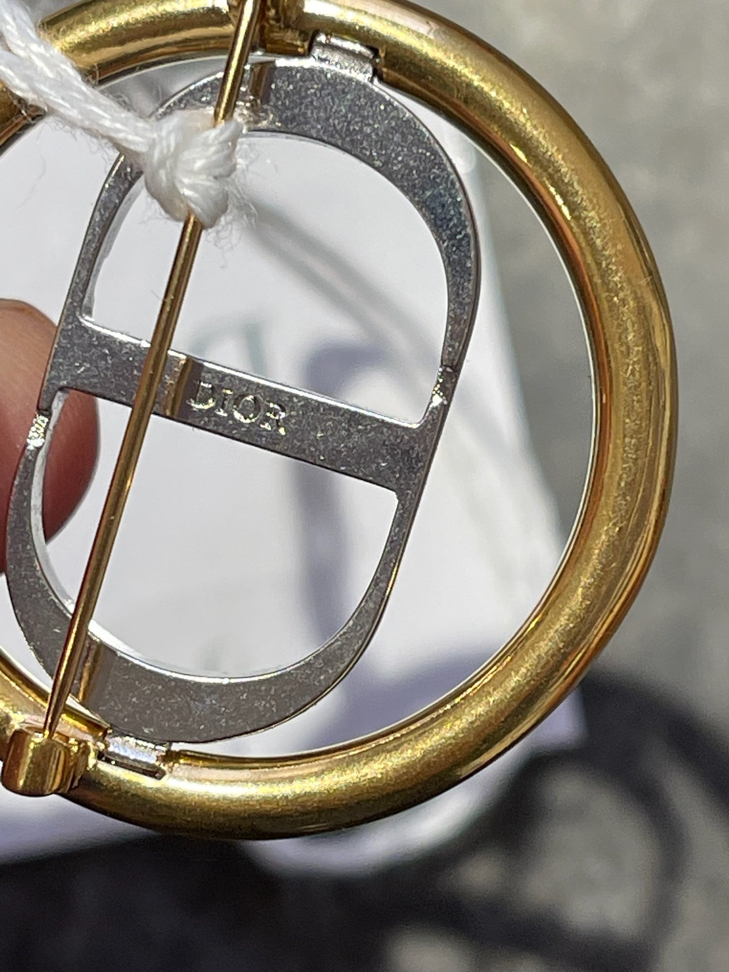 Broche Dior 30 Montaigne