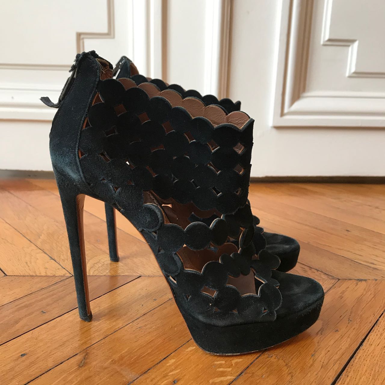 Sandales Alaia noires T.38