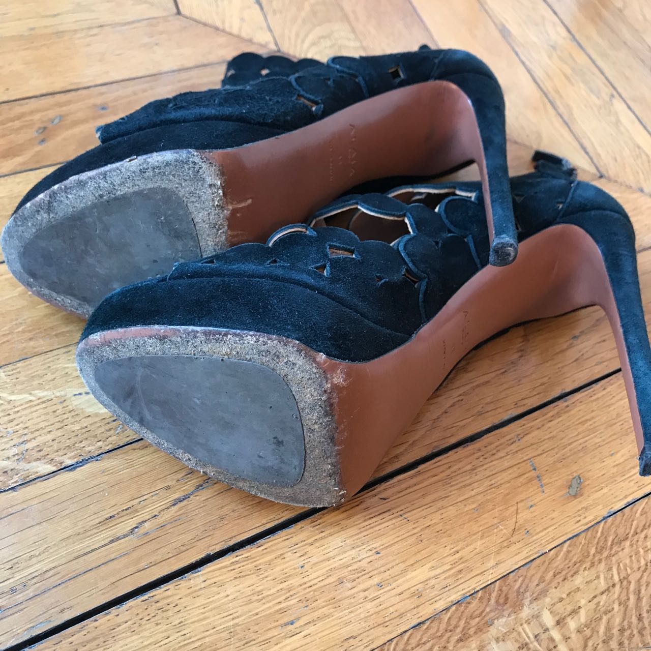 Sandales Alaia noires T.38