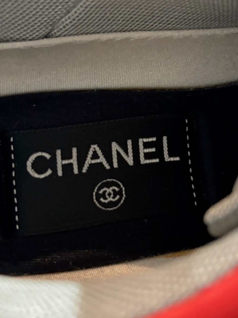 Baskets Chanel grises T.37