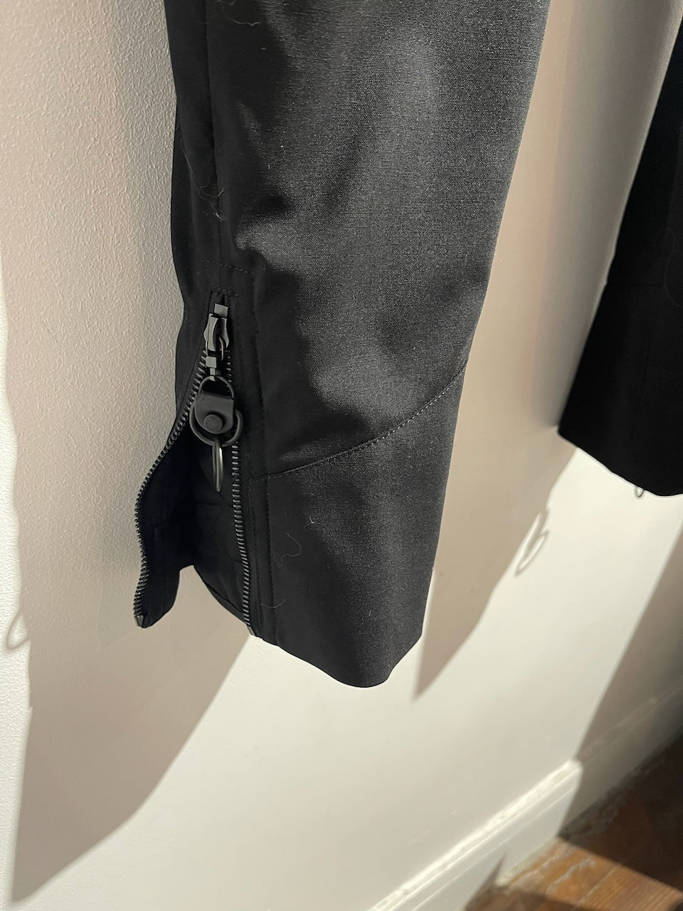 Pantalon Louis Vuitton noir T.36