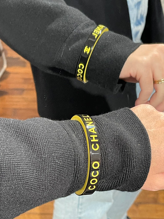Bracelet Chanel jonc noir et jaune