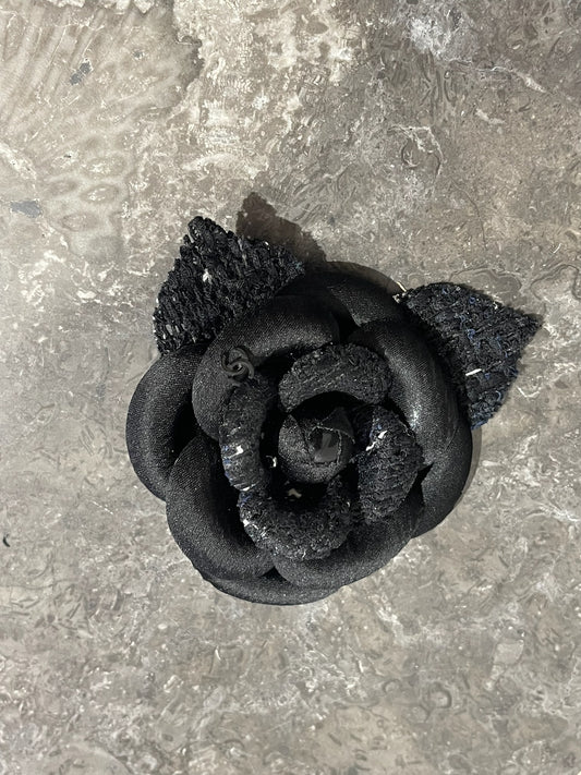 Broche Chanel Camélia