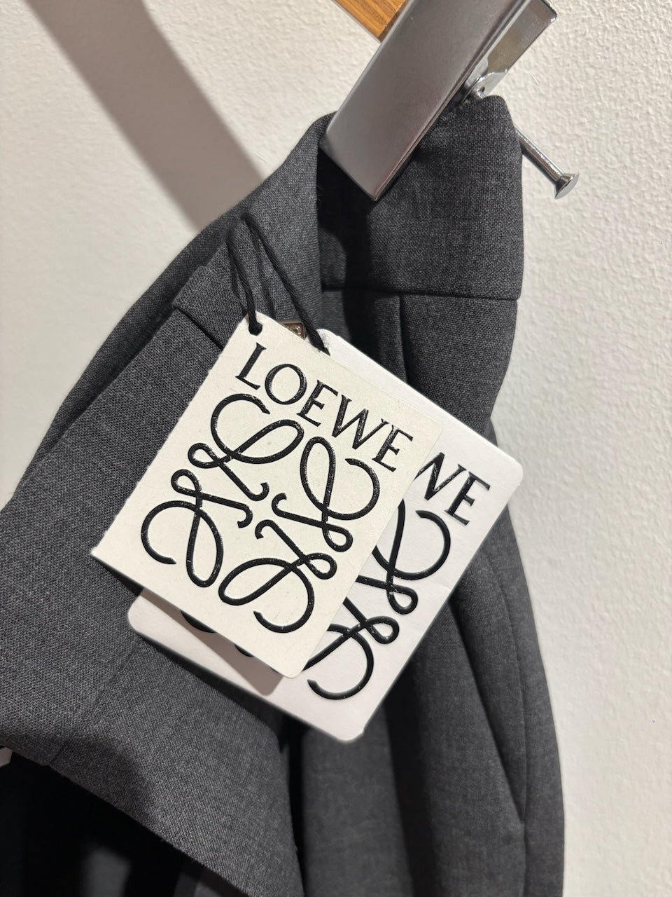 Pantalon Loewe gris T.46 NEUF