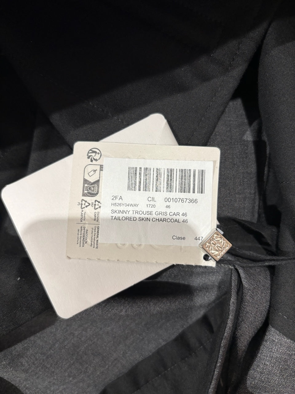 Pantalon Loewe gris T.46 NEUF