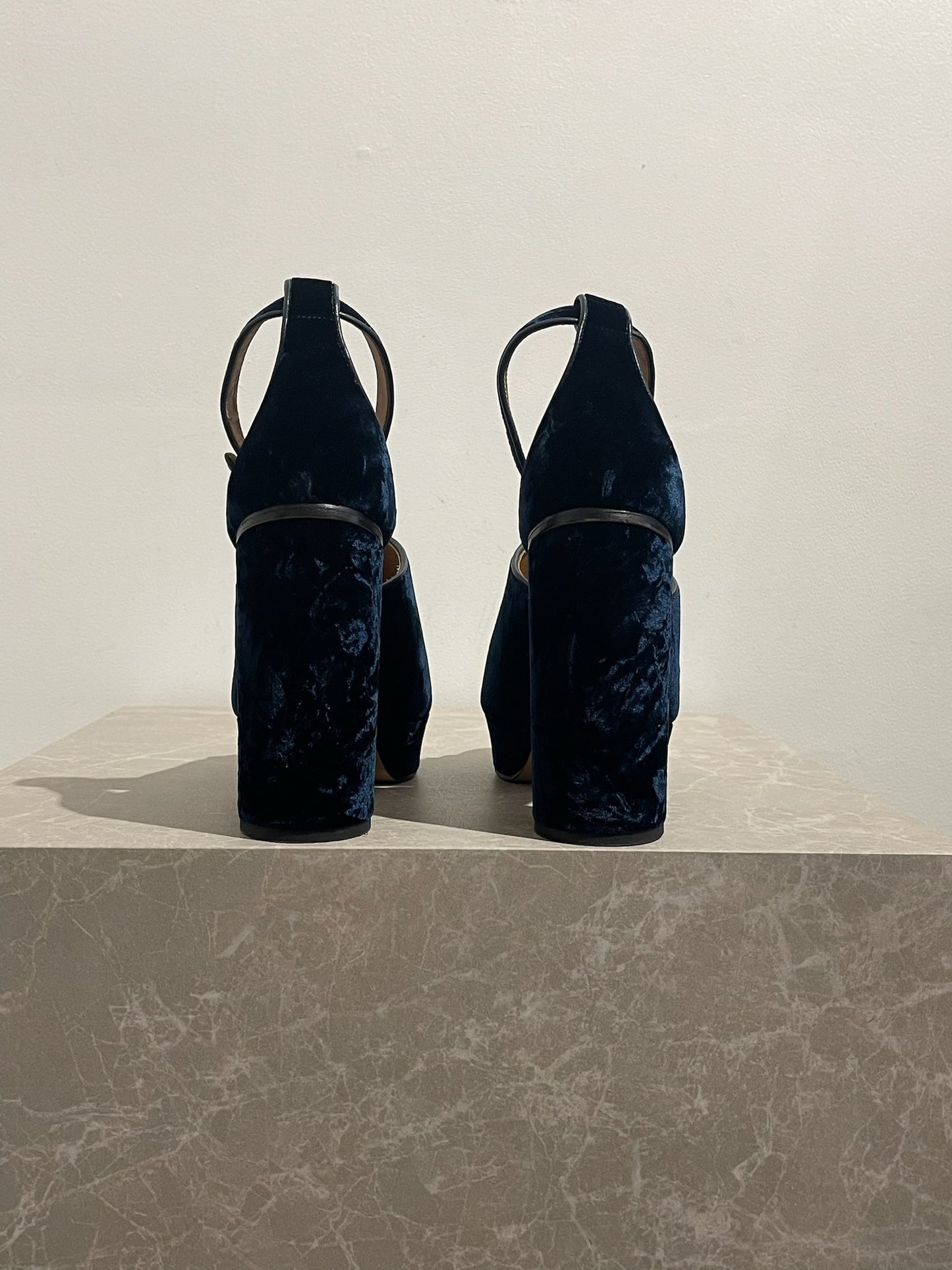 Sandales Chloé bleu nuit T.38
