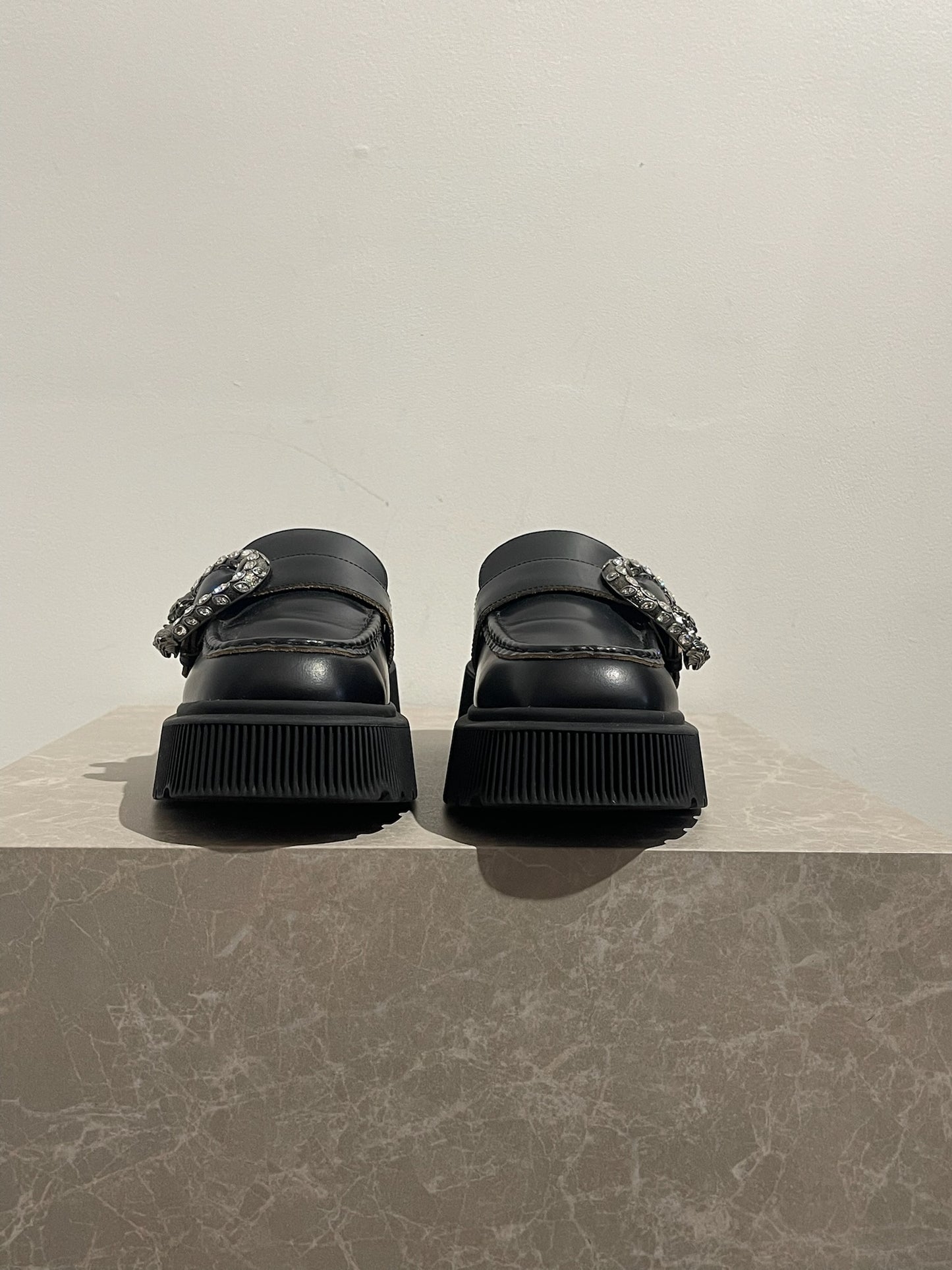Mocassins Gucci noirs T.37