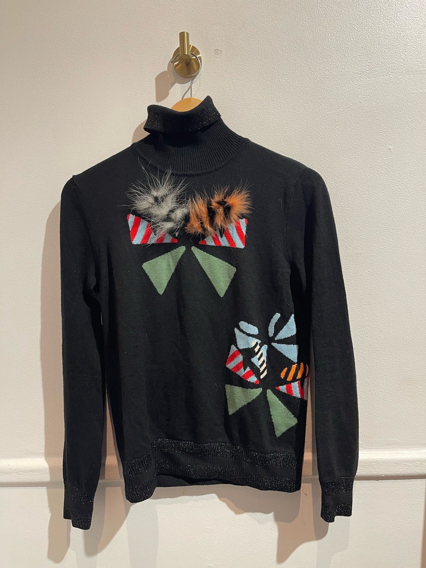 Pull Fendi fourrure T.36