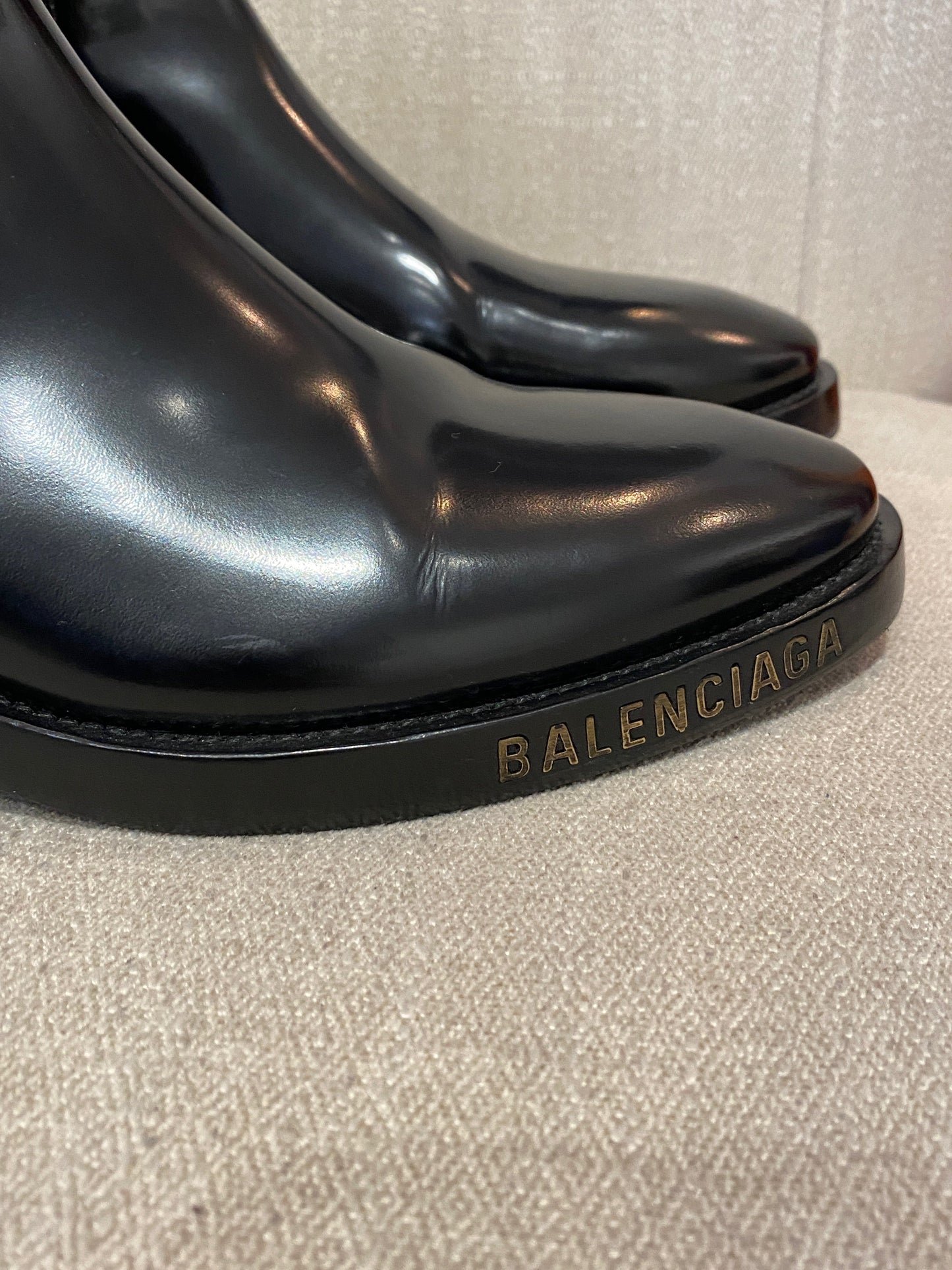 Bottines Balenciaga noires T.39