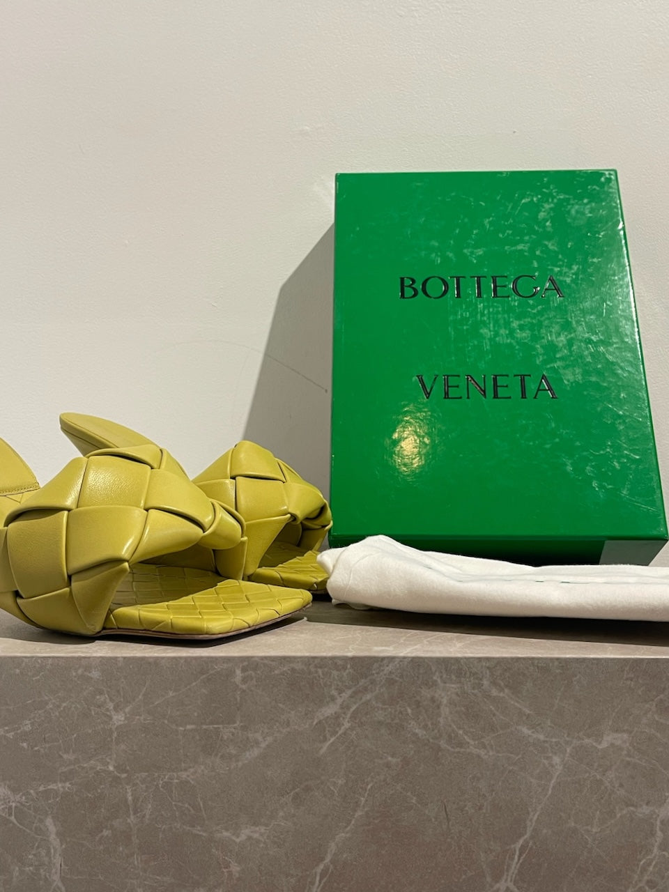 Mules Bottega Veneta Lido T.40