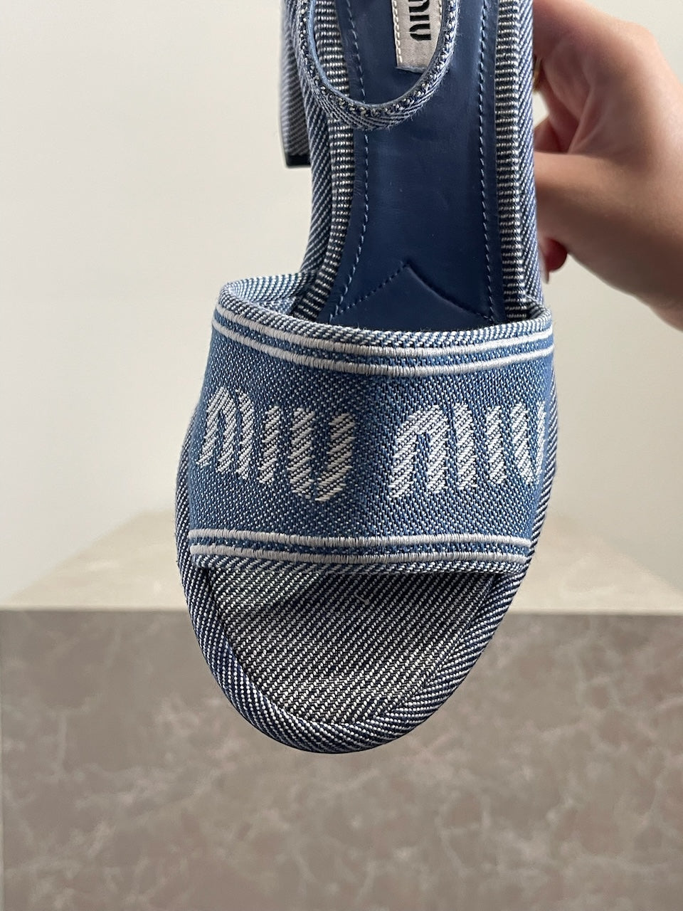 Sandales Miu Miu jeans T.36,5