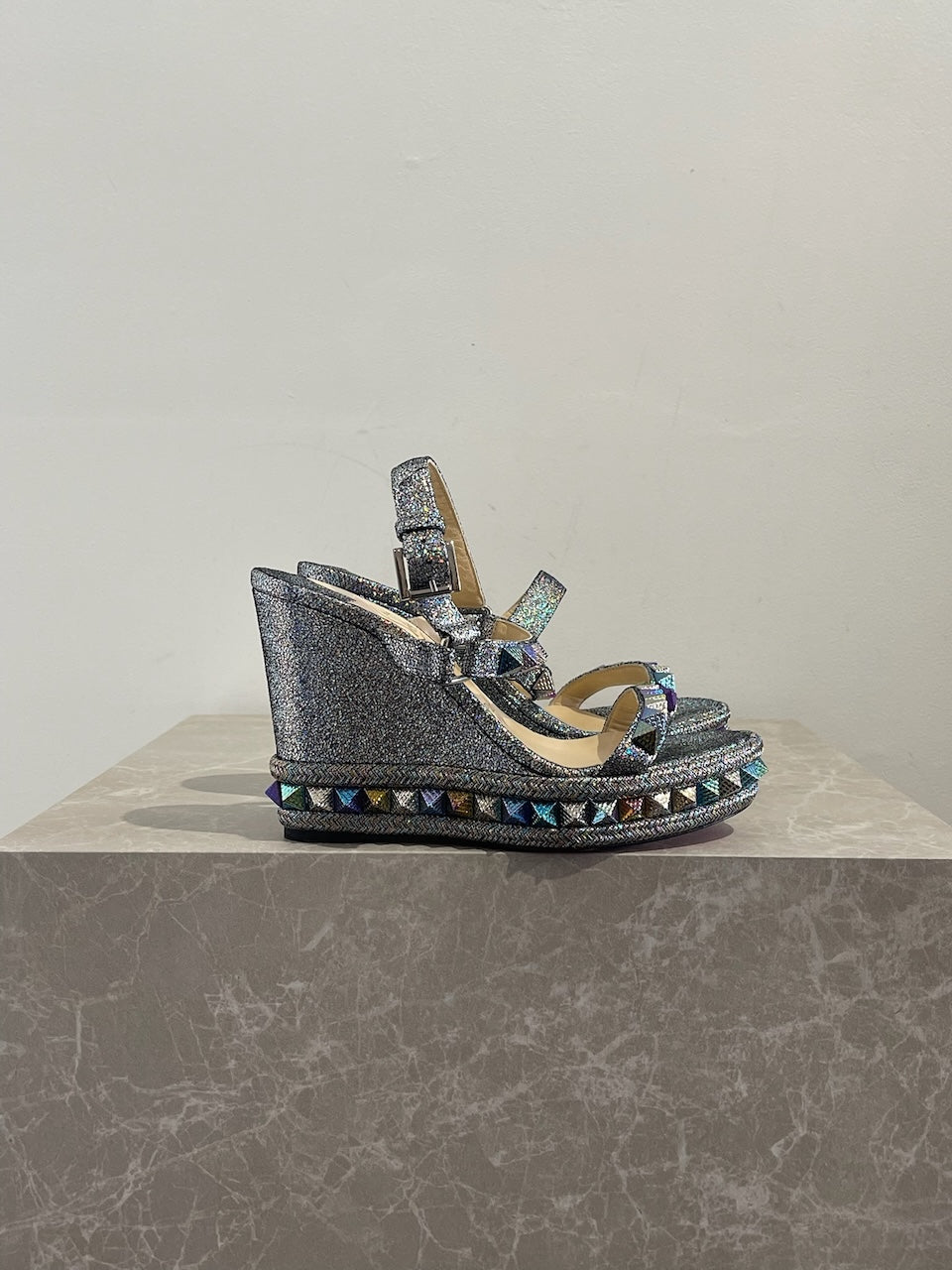 Sandales Christian Louboutin T.36