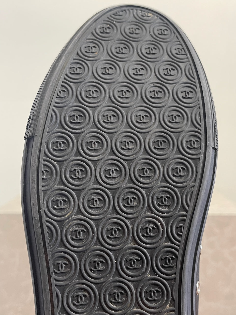 Baskets Chanel noires T.42