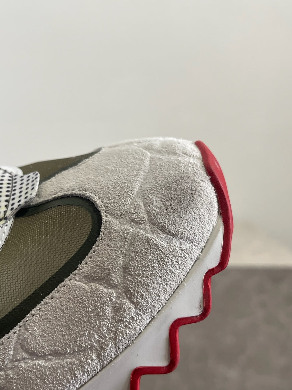 Baskets Christian Louboutin blanches T.36