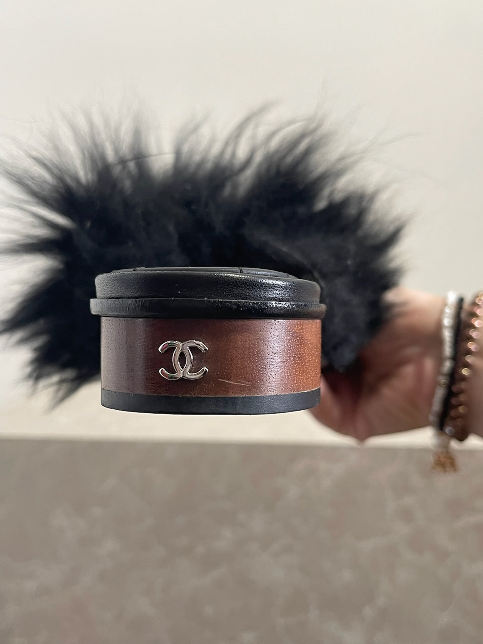Mules Chanel noires T.37