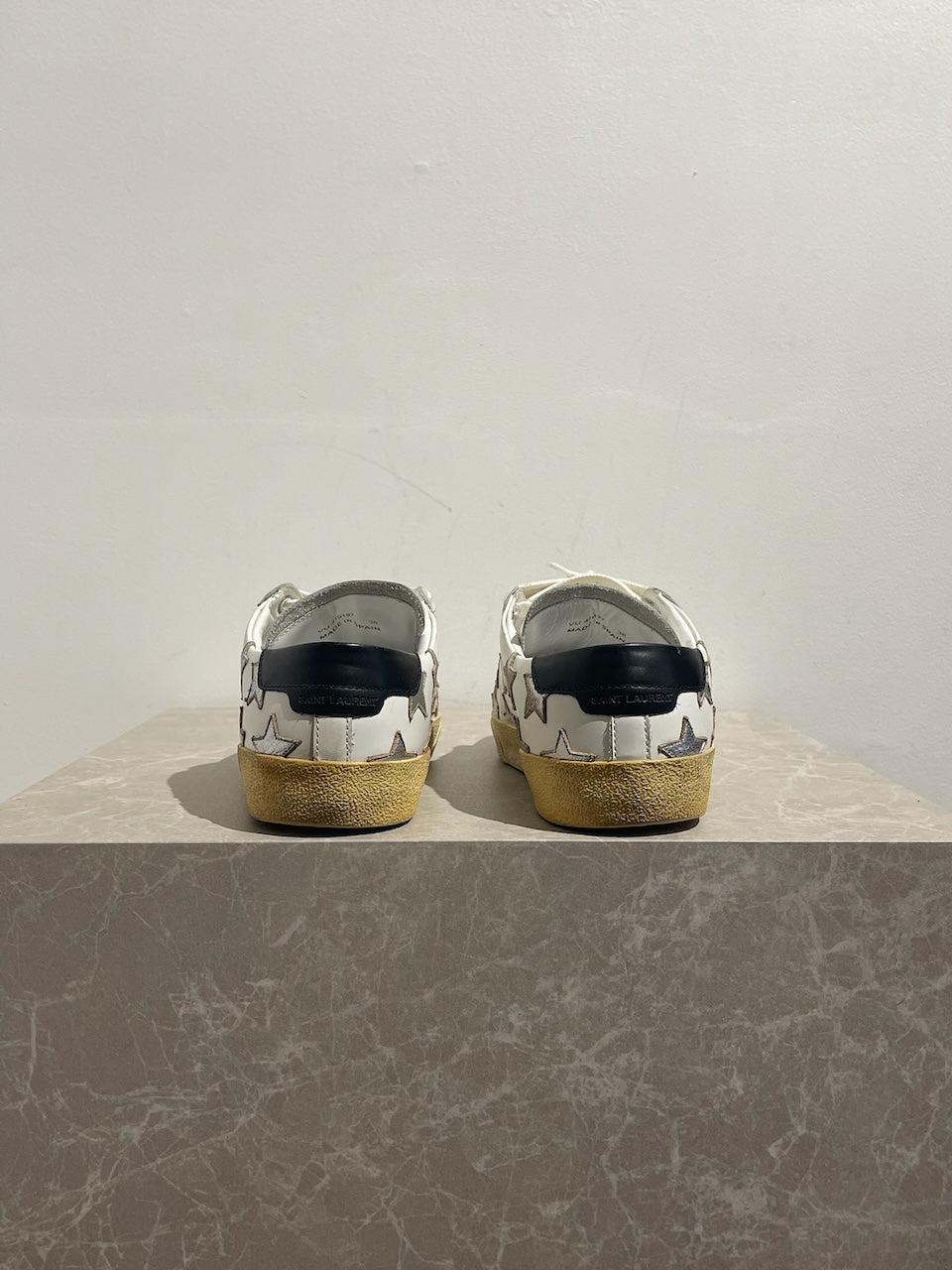 Baskets Saint Laurent étoiles T.38