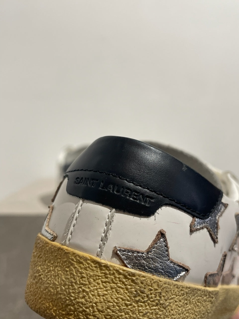 Baskets Saint Laurent étoiles T.38
