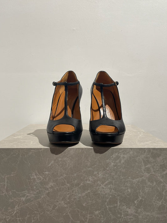 Escarpins Gucci noirs T.39,5